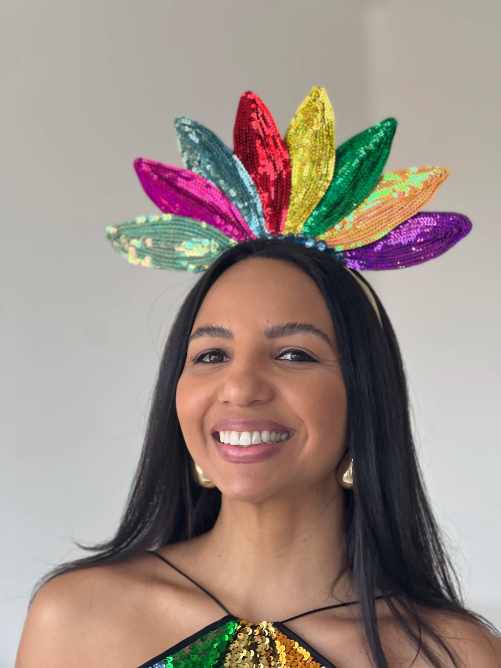 Tiara com Pétalas de Paetê